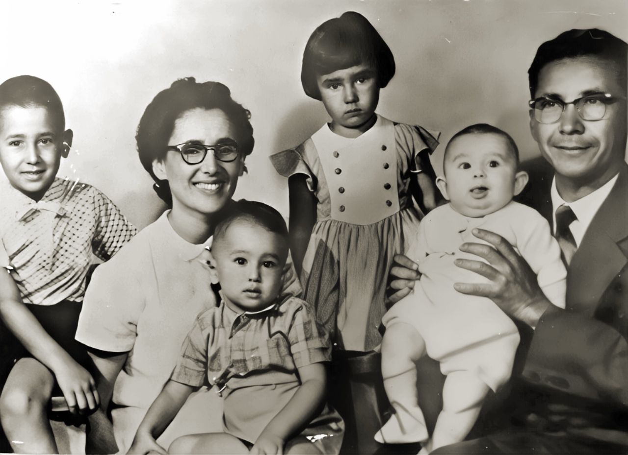 Maria José com a família